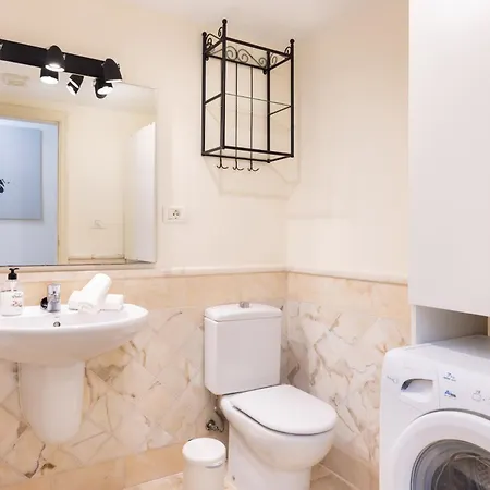 Nova شقة بالم مار